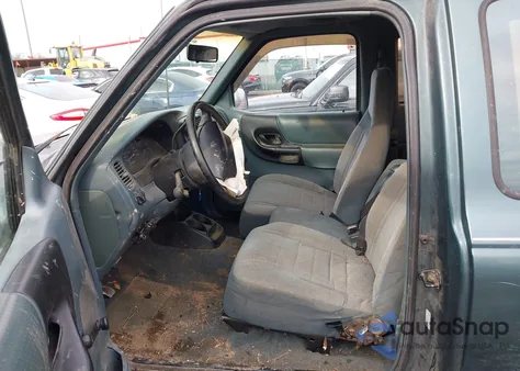 1996 Ford Ranger Super Cab z USA, uszkodzony, nr VIN 1FTCR14U1TTA38474